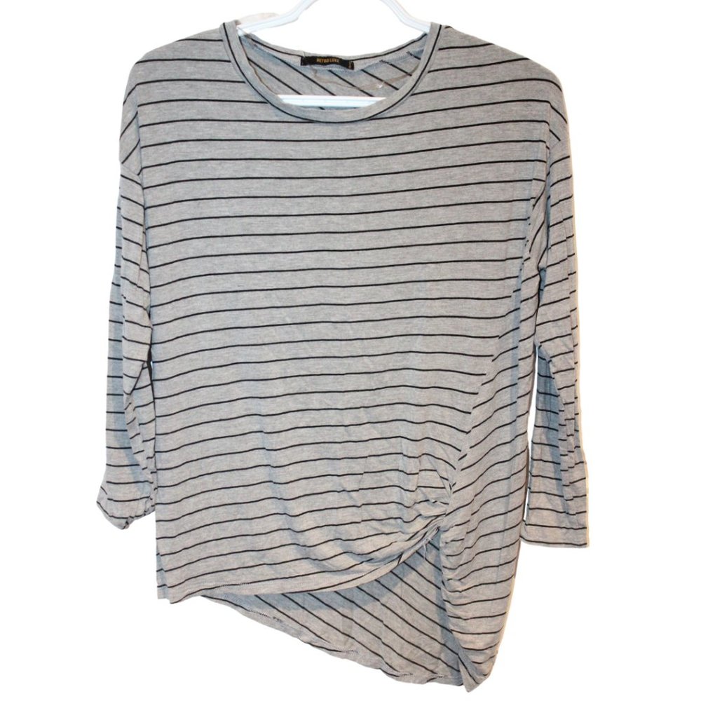 3/$25 🏷 RetroLuxe Striped Shirt Size XS